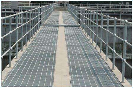 1526440306452357.jpg 鋼格板03.jpg